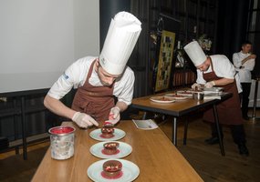 DSC_1945.jpg